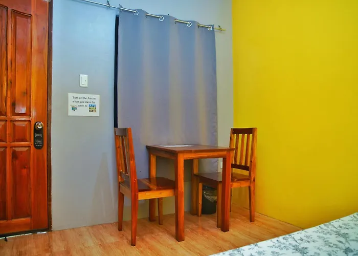 Ananas Guest house Moalboal
